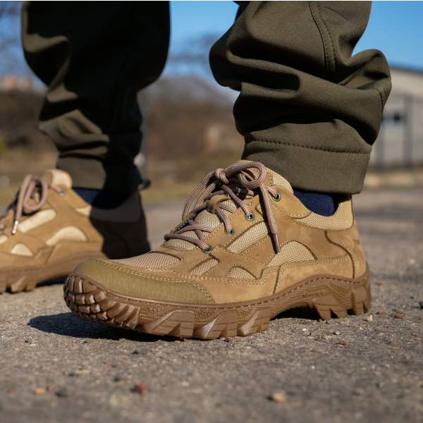 Демісезонні легкі тактичні кросівки 999-31