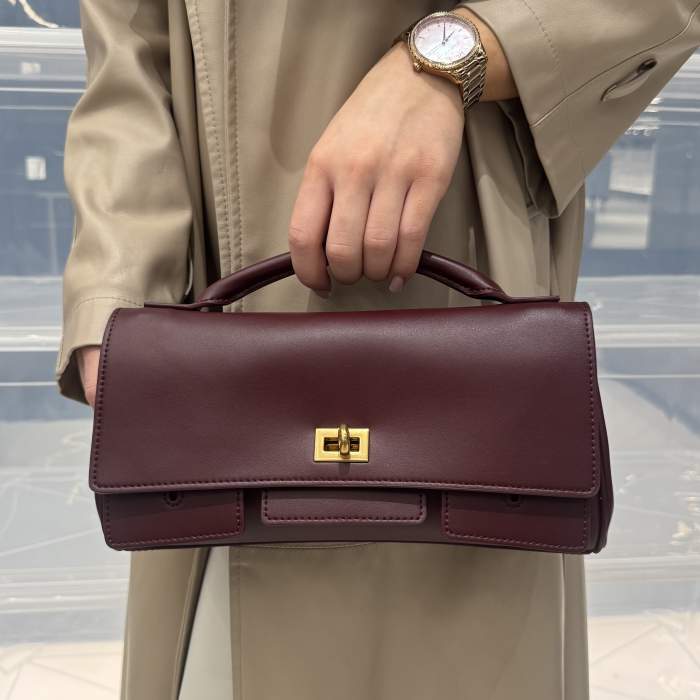 Шкіряна жіноча сумка Red 5-W-1003