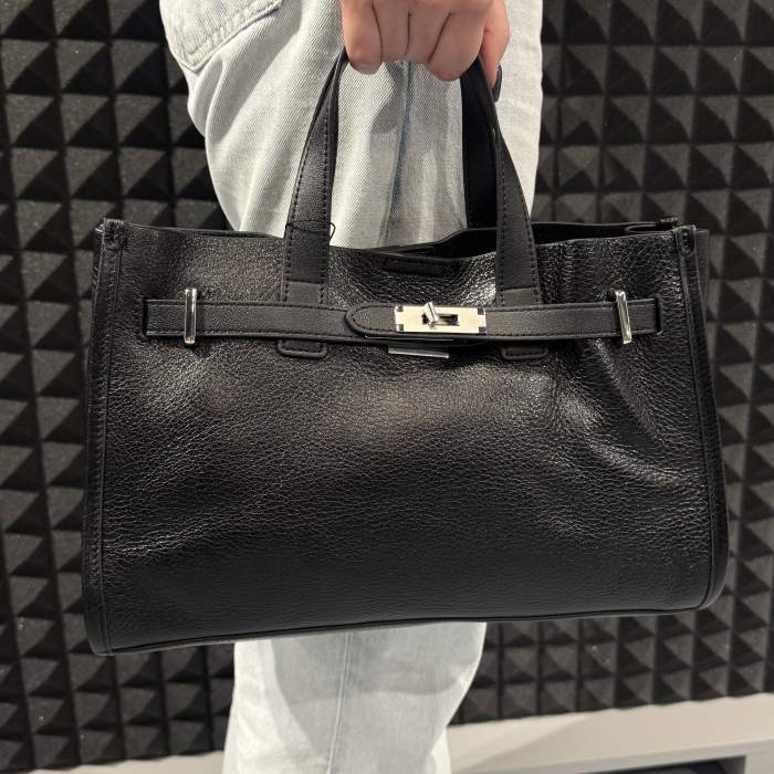 Шкіряна жіноча сумка BLACK 5-W-1001