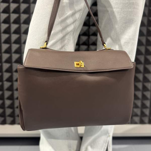 Шкіряна жіноча сумка Coffee 5-W-1004