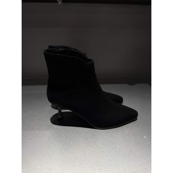 Черевики жіночі демісезонні 5-W-0536