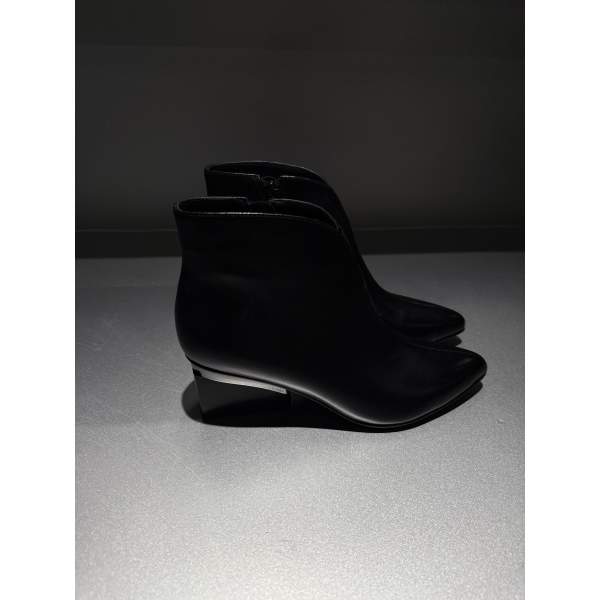 Черевики жіночі демісезонні 5-W-0516